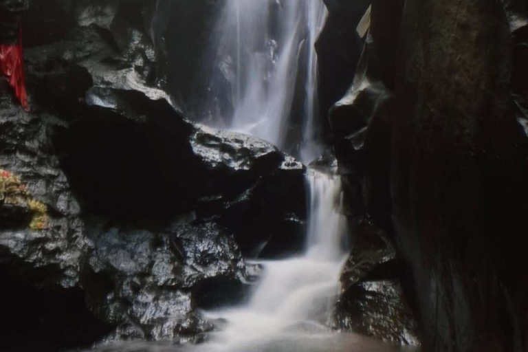 Bali: Lempuyang Temple, Waterfall & Besakih Temple Tour