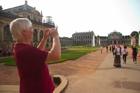 Dresden: Hop-On Hop-Off Sightseeing Bus Tickets