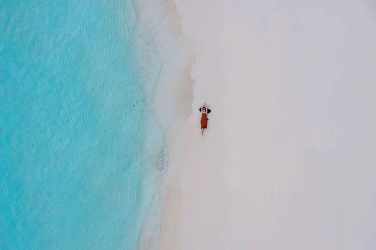 Pausa pranzo tradizionale, Tour della grotta di Kuza, Tour della spiaggia di Paje