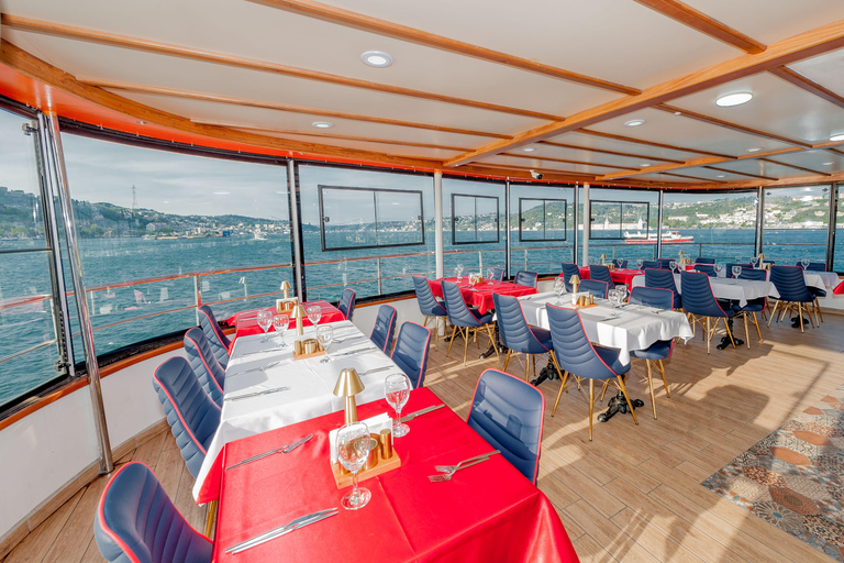 Istanbul: Turkish Night on the Bosphorus Dinner Cruise