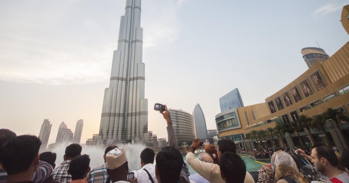 Burj Khalifa : billet avec prise en charge à l'hôtel | GetYourGuide