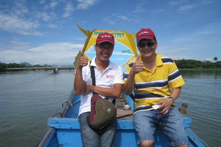 Excursión de medio día a Hue con paseo en barco y visitas turísticas