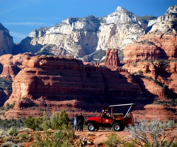 From Sedona: Red Rock West Private Jeep Tour