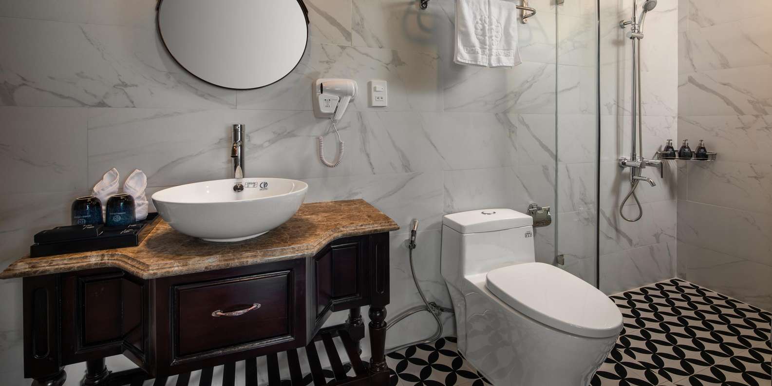 Halong Bay cruise — photo 36