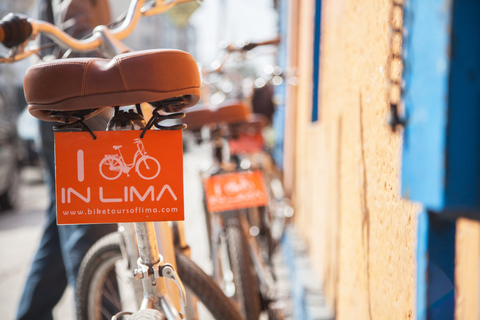 Lima Bike Tour: Bohemia, Ocean and Local Flair