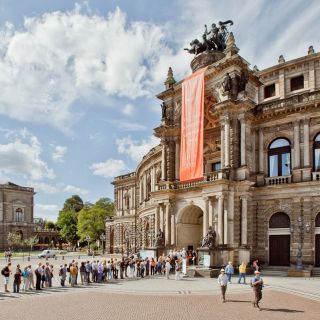 Dresden: Semperoperin ja vanhankaupungin kierros
