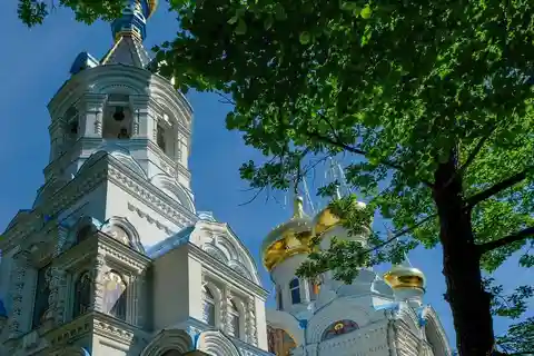 O melhor de Karlovy Vary em uma excursão a pé com um guia profissional