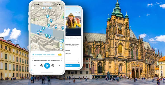Prague Castle Audioguide & Hop-On Hop-Off Bus Tour Options