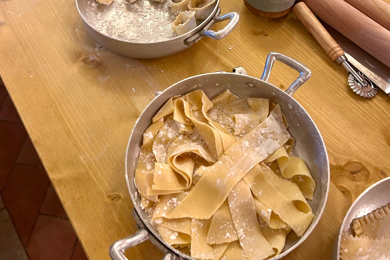 Gluten Free Pasta Class in Florence with limitless Wine