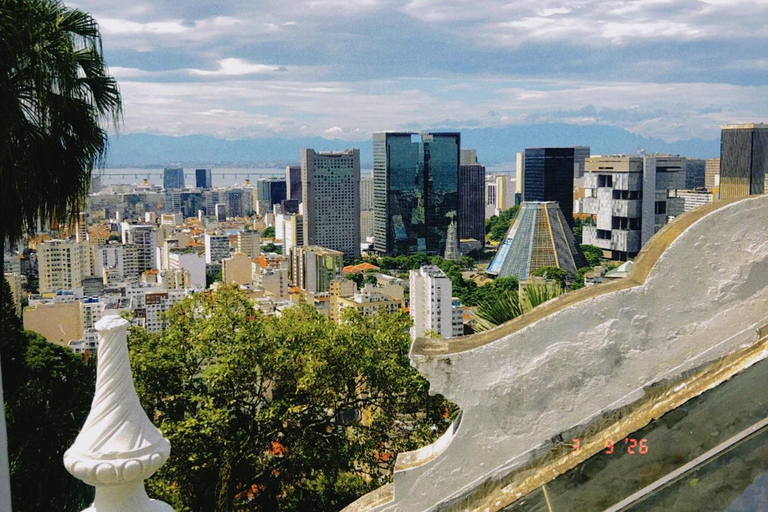 Rio Artistry: Santa Teresa Walking Tour & Free Art Workshop