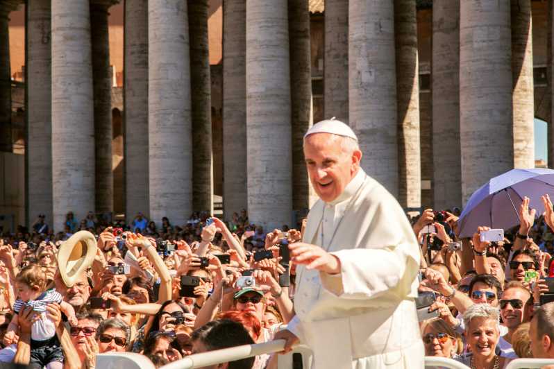 pope audience tour