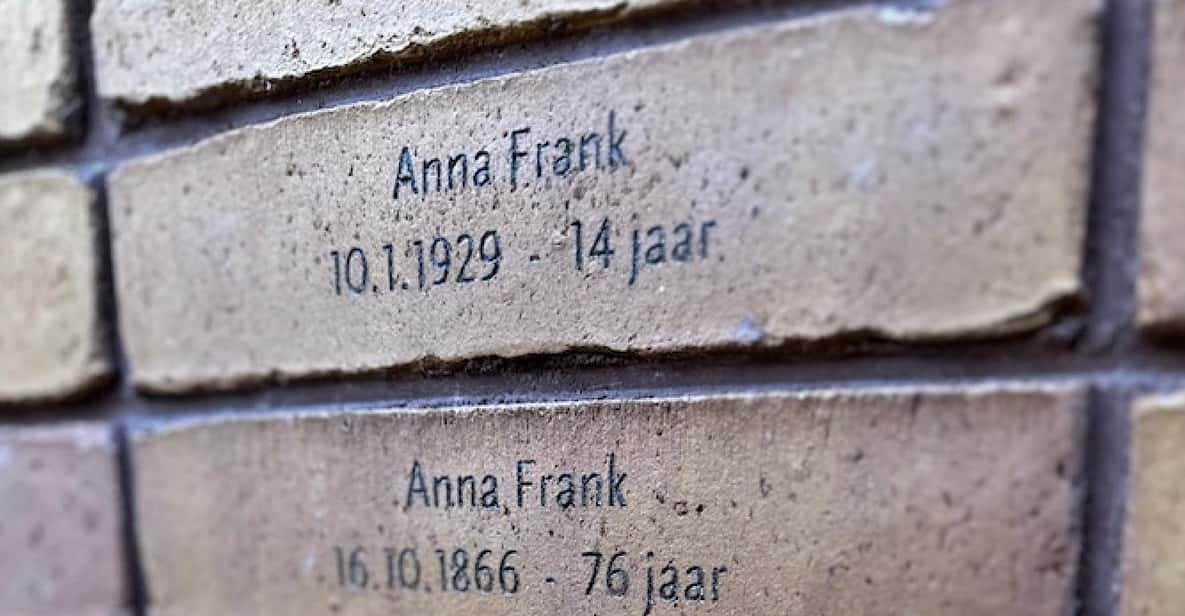 Afbeelding 9 van Amsterdam: Anne Frank wandeltour met gids in kleine groep