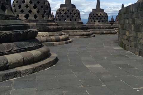 Excursión a Borobudur desde Yogyakarta