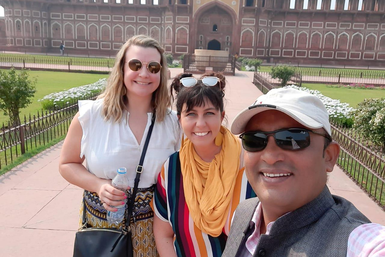 3-dagars rundtur i Delhi, Agra, Fatehpur Sikri och VrindavanRundresa med allt inkluderat