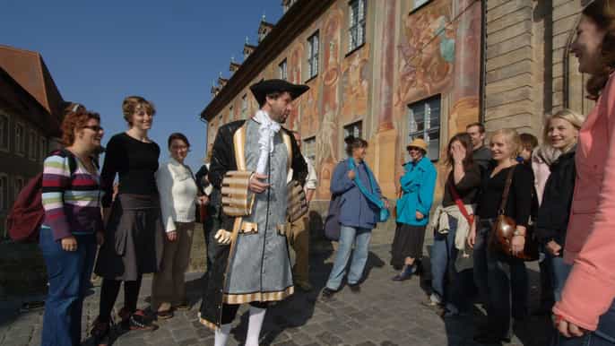 bamberg 1hour theatrical humor tour with costumed guide