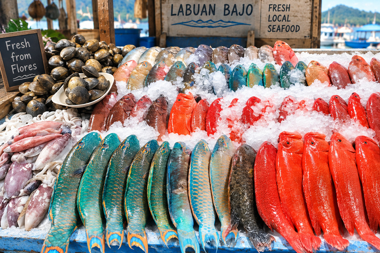 Labuan Bajo: 7-Stop Tour to Rangko Cave, Melo & Night Market