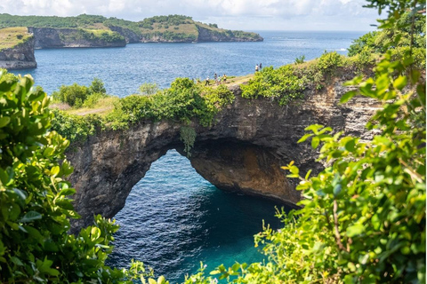 Bali: tour privato di Nusa Penida con snorkeling, tutto inclusoTour misto di Nusa Penida con servizio di pick up nell'area di Bali