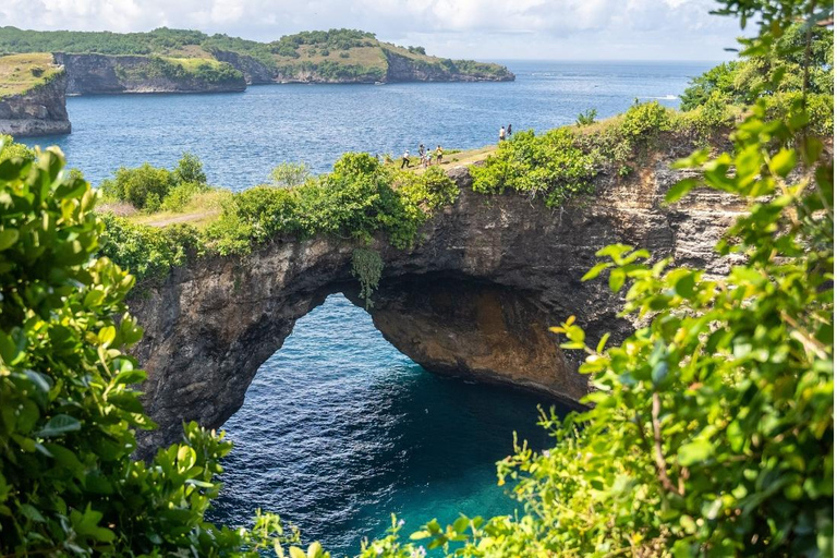 Bali: tour privato di Nusa Penida con snorkeling, tutto inclusoTour misto di Nusa Penida con servizio di pick up nell'area di Bali