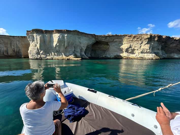 Siracusa: tour in barca al Plemmirio con snorkeling e aperitivo