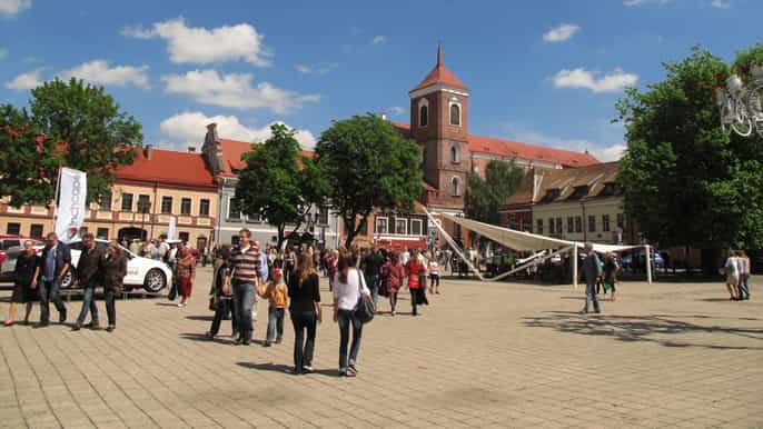 from vilnius sightseeing tour to kaunas