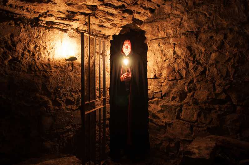 Edimburgo: Bóvedas Subterráneas Fantasmales Visita para grupos reducidos