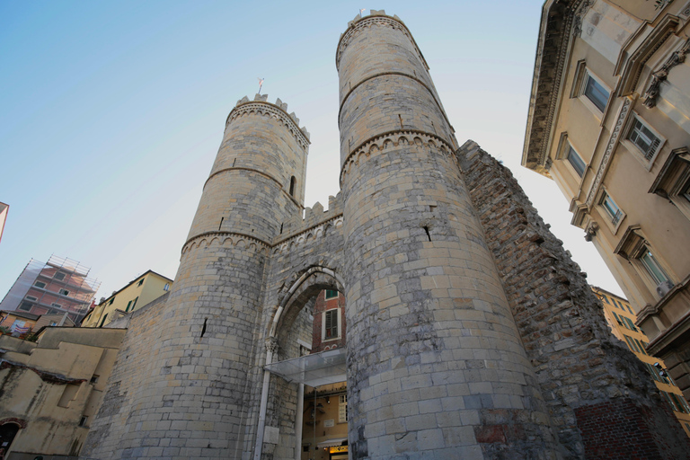 Guided Food Tour with Wine Tastings in Genoa Italiano