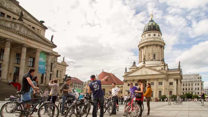 berlin day city bike tour