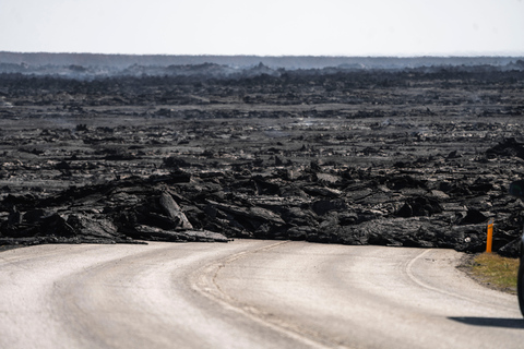 From Reykjavik: Volcanic Peninsula & Grindavik Minibus Tour