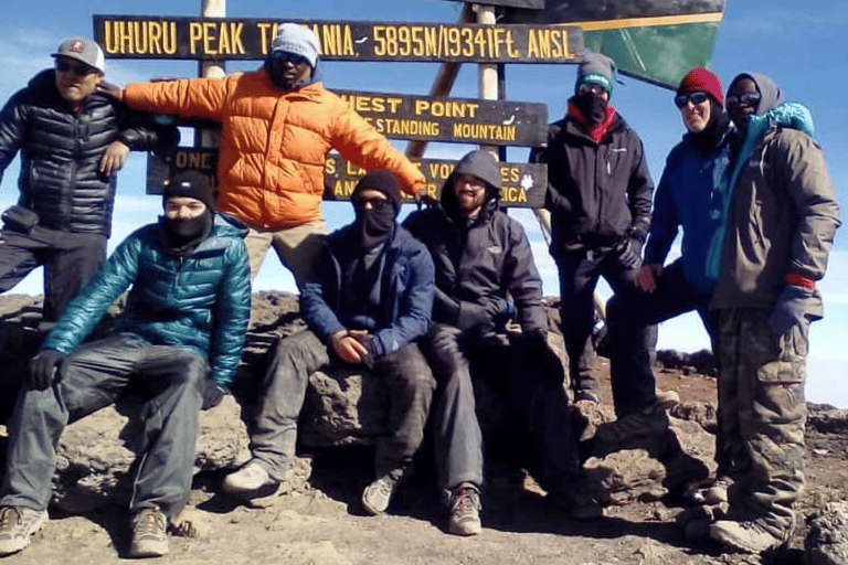 Mount Kilimanjaro Safe &amp; Luxury Climb:, 7days Lemosho route