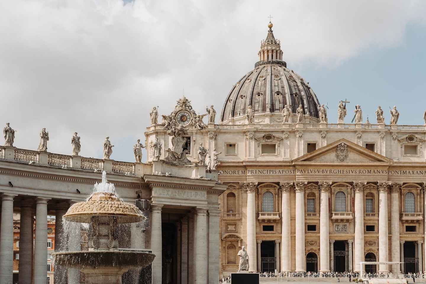 St. Peter’s Basilica Priority Access Tour with Dome & Crypt