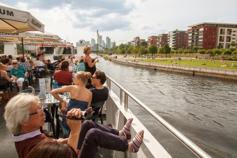 Frankfurt: 1-stündige Panorama-Bootsfahrt auf dem Main