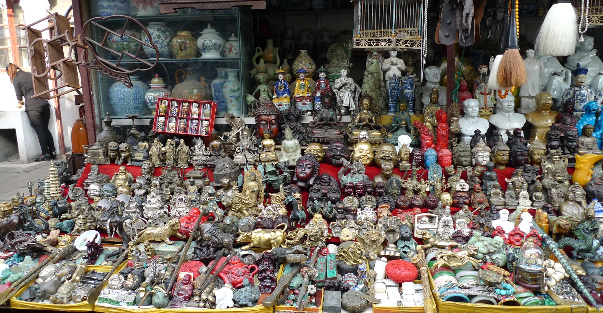 Shanghai: 3-Hour Old Shanghai City Tour photo 8