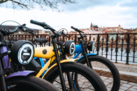 Praga: Il grande tour della città in Fat e-Bike