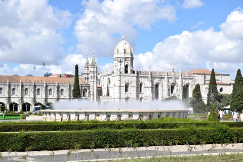 Lisbon: Private Tuk-Tuk Tour with Local Guide & Viewpoints Lisbon Highlights: Old Town & Belém Private + Pickup .