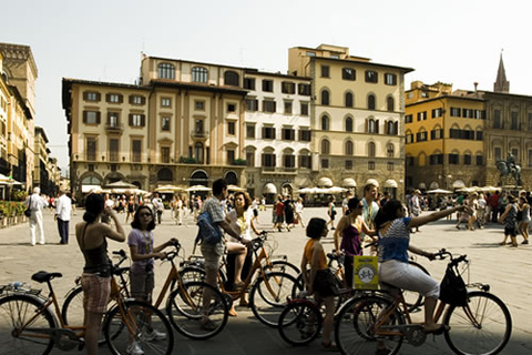 Florence : visite guidée audioguide de 2,5 heures à vélo, conduite par le personnel accompagnant.Visite à vélo de 2 heures en anglais