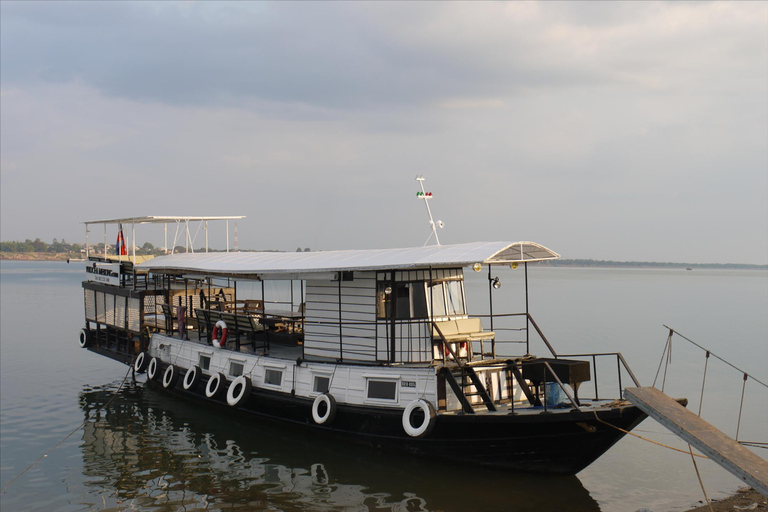 Phnom Penh Dinner Cruise