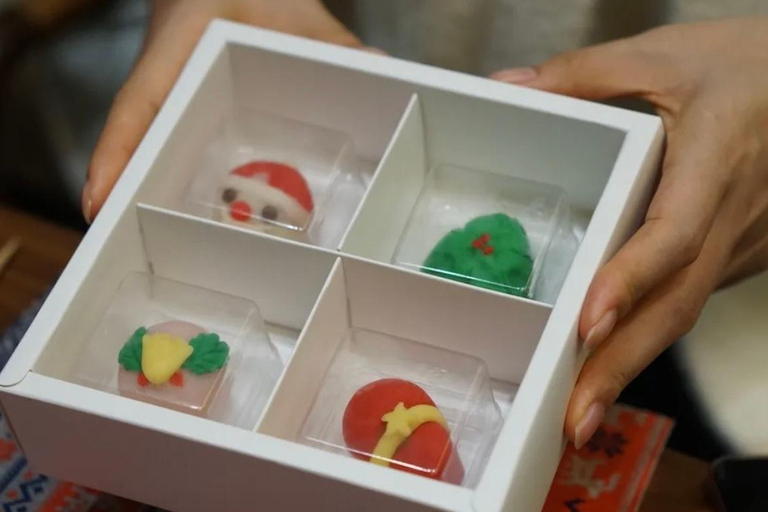 Shanghai : cours de confection de pâtisseries chinoises anciennes TangguoziShanghai : Cours de confection de pâtisseries traditionnelles chinoises Tangguozi