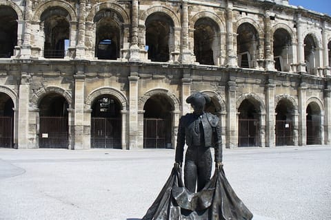 From Avignon : Full Day Roman Sites and Historical Places