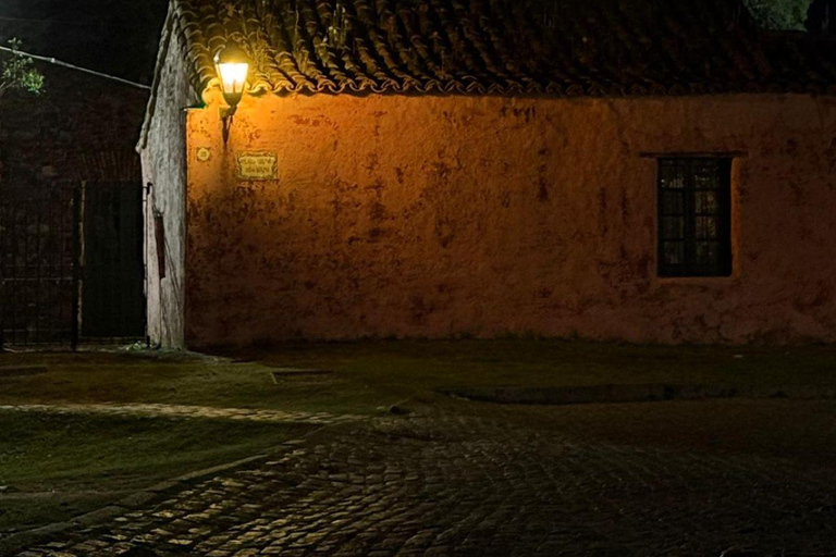 Cologne at sunset: Myths and Legends of the Historic Quarter Colonia at sunset: Myths and Legends of the Historic Quarter