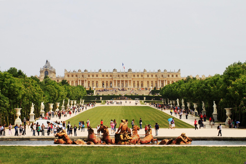 Versailles: Half-Day Bike Tour Versailles: Half-Day Bike Tour - Regular Bike