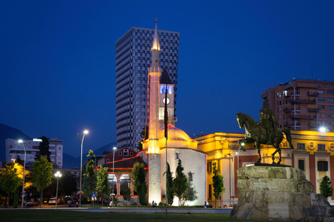 Hoogtepunten van Tirana & Rakia proeverij | Kleine groep (8Max)Tirana Tour | Het beste van Tirana