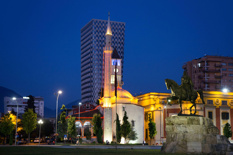 Punti salienti di Tirana e degustazione di Rakia