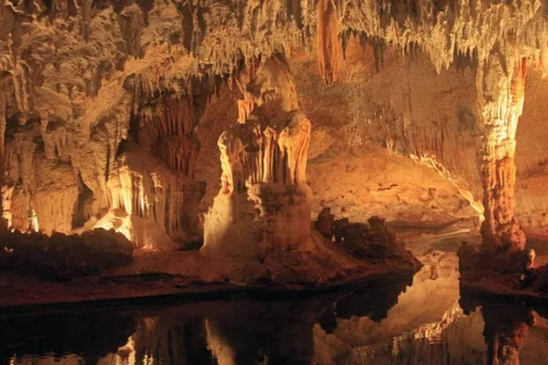 Private: Cigar Tour, Altos de Chavón, and Maravillas Caves