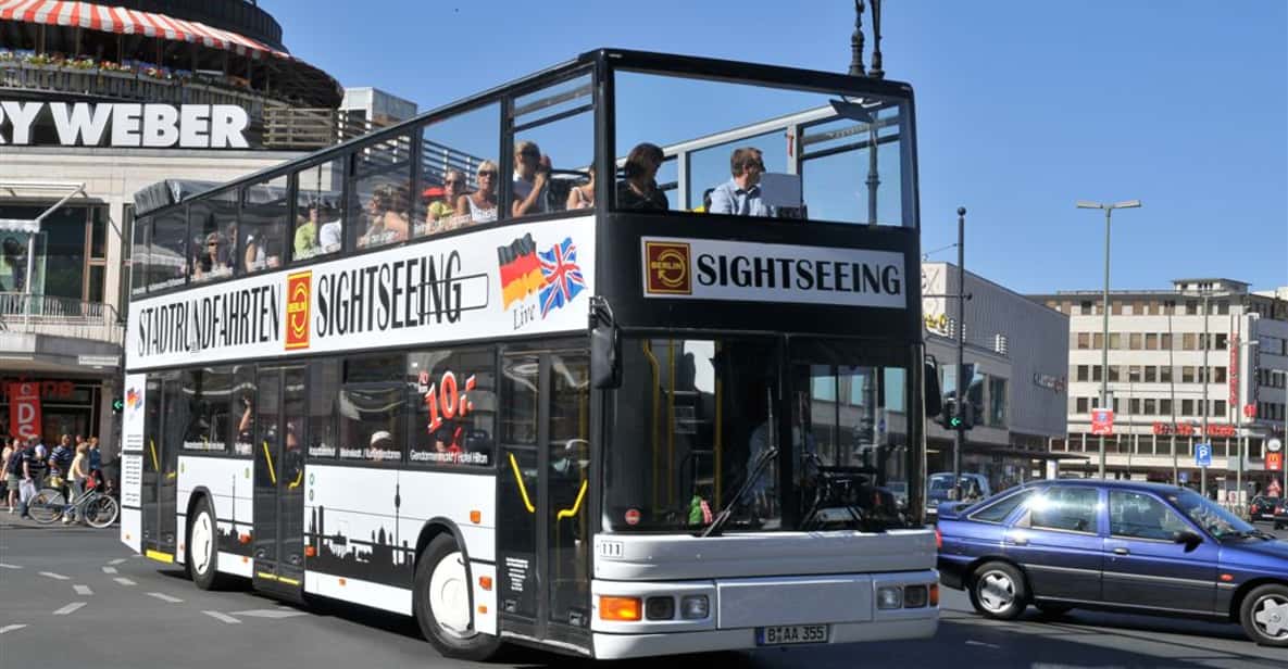 Berlin: Hop-on Hop-off Bus Tour with Live Commentary