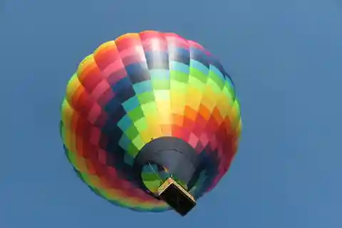 Mailand: Heißluftballonfahrt S. Colombano al Lambro an Wochentagen