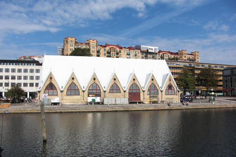 Gothenburg: Guided Walking Tour in Ukrainian