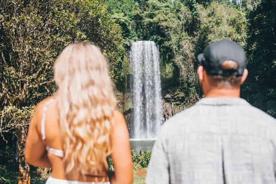 Cairns: Wasserfall-Tour mit Mittagessen. Foto: GetYourGuide Cairns: Wasserfall-Tour mit Mittagessen. Foto: GetYourGuide