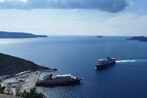 Descubre los encantos de Santorini: Excursión de un día privada desde Creta