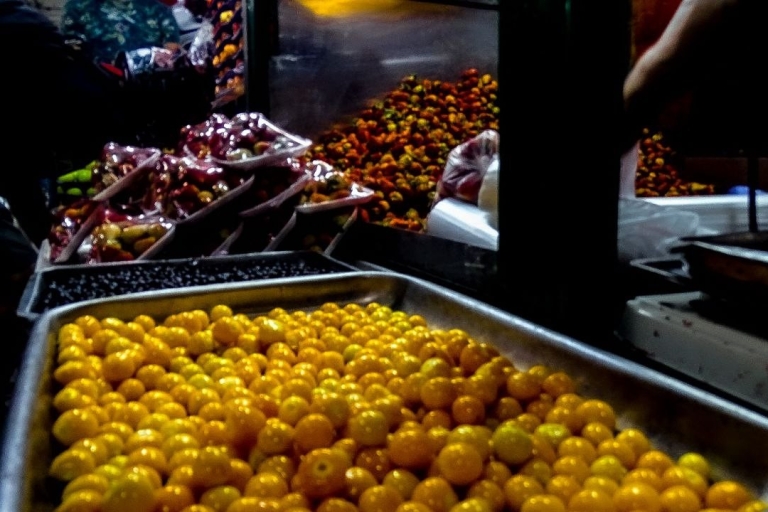 Medellín: Prueba frutas exóticas y explora los mercados localesMedellín: Degusta frutas exóticas y explora los mercados locales Sp
