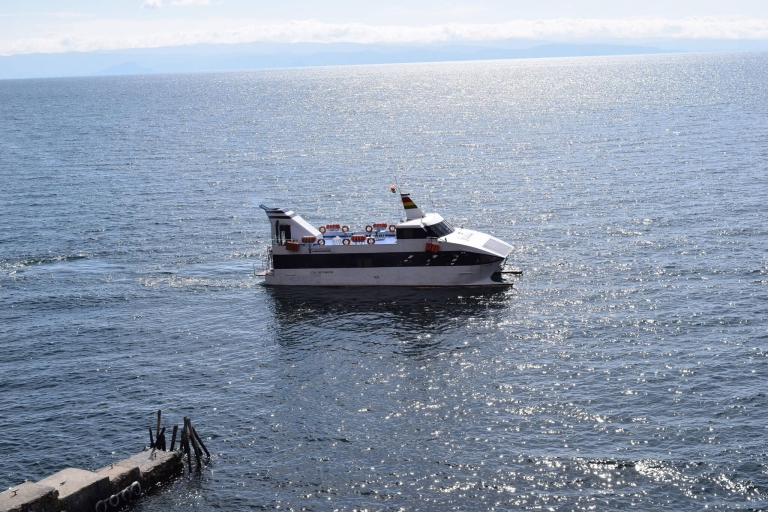 Catamaran op het Titicacameer en bezoek aan Isla del Sol